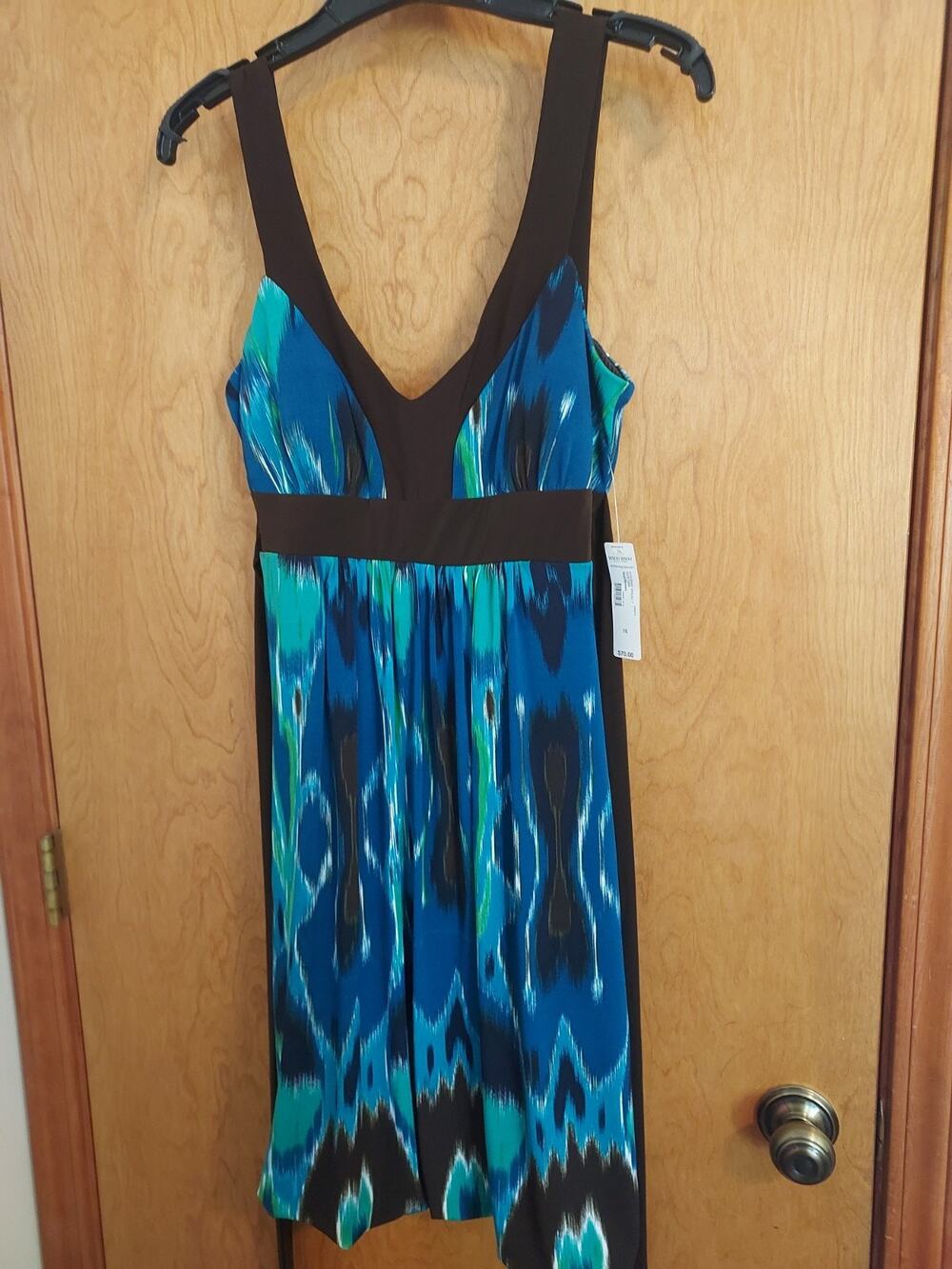 NEW Bisou Bisou Dress size 10 colorful sleeveless knit bubble hem NEW with Tags